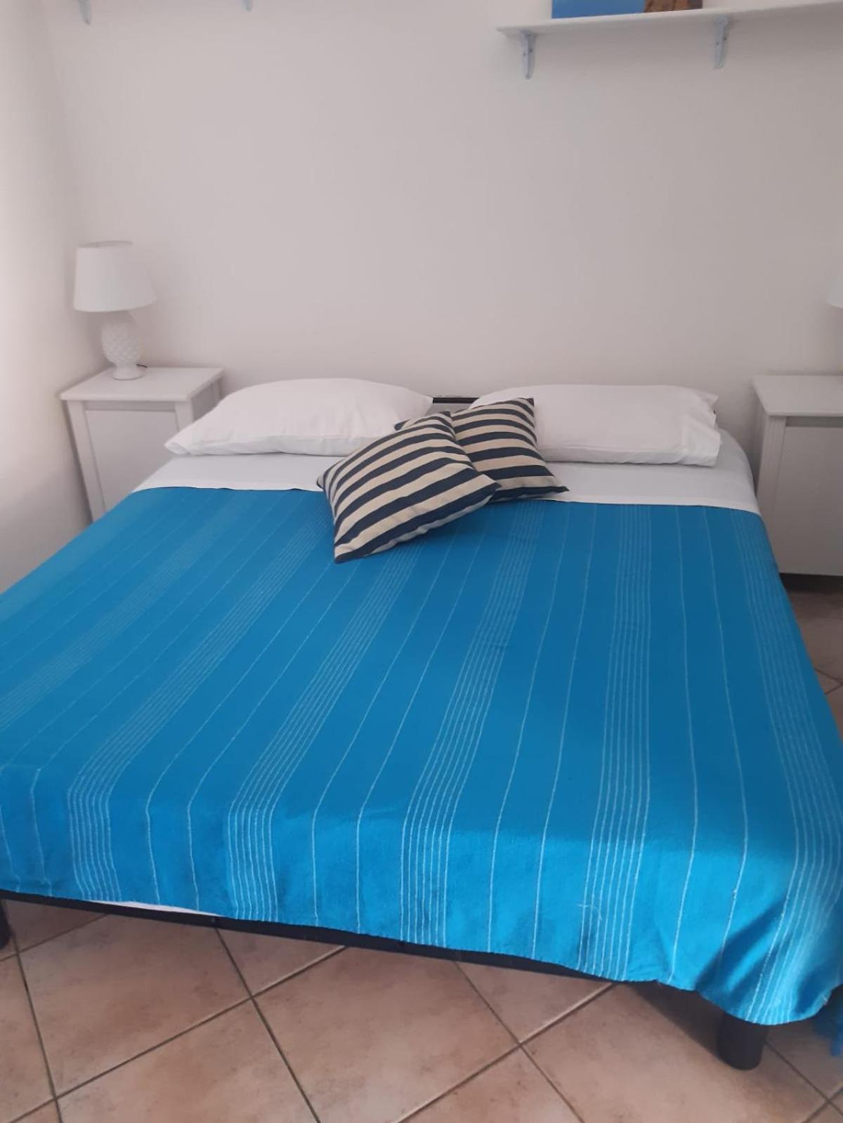 Celeste Central Apartment In Porto Rotondo With Private Parking ภายนอก รูปภาพ
